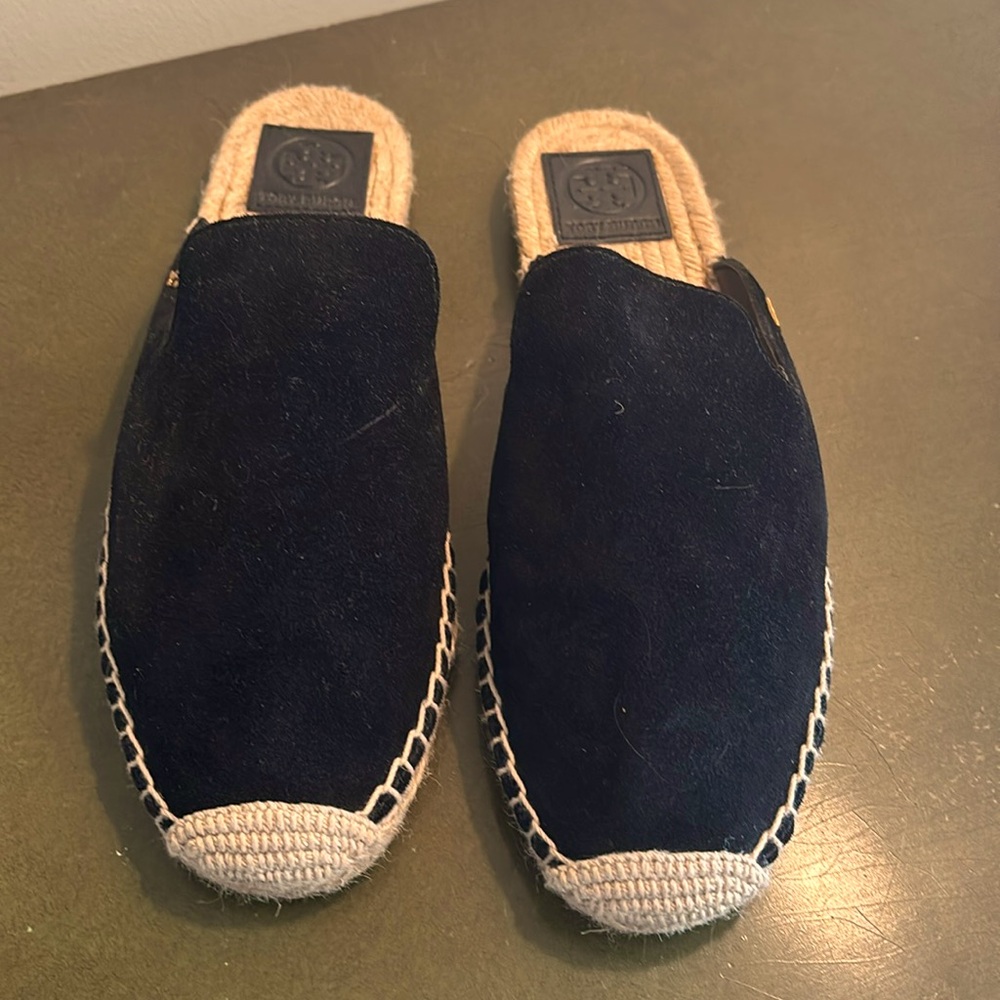 Tory Burch black max suede espadrille mule, size 9. Never worn.